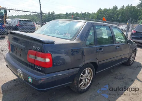 2000 Volvo S70 Glt/Glt Se z USA, uszkodzony, nr VIN YV1LS56D8Y2661218